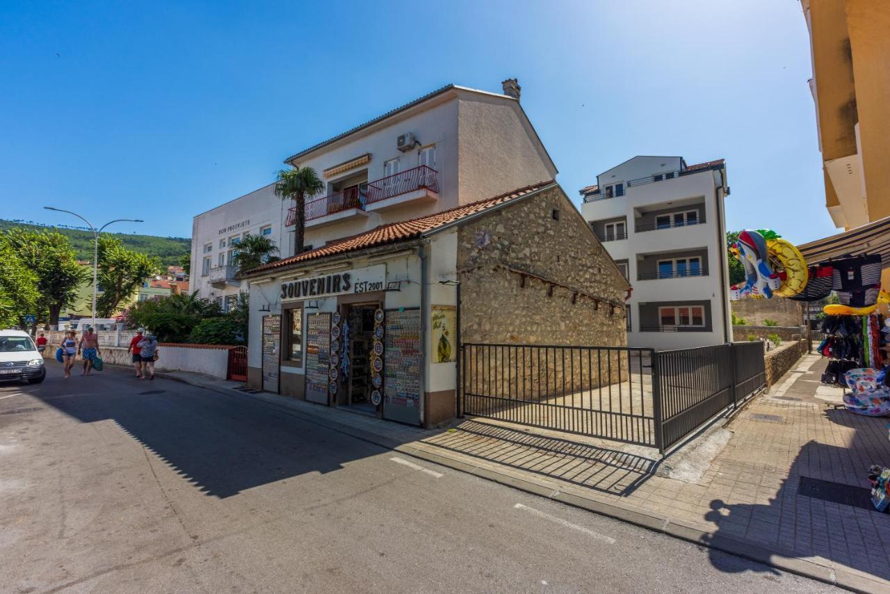 Luxury Apartments Lovorka 1 & 2**** 셀스 외부 사진
