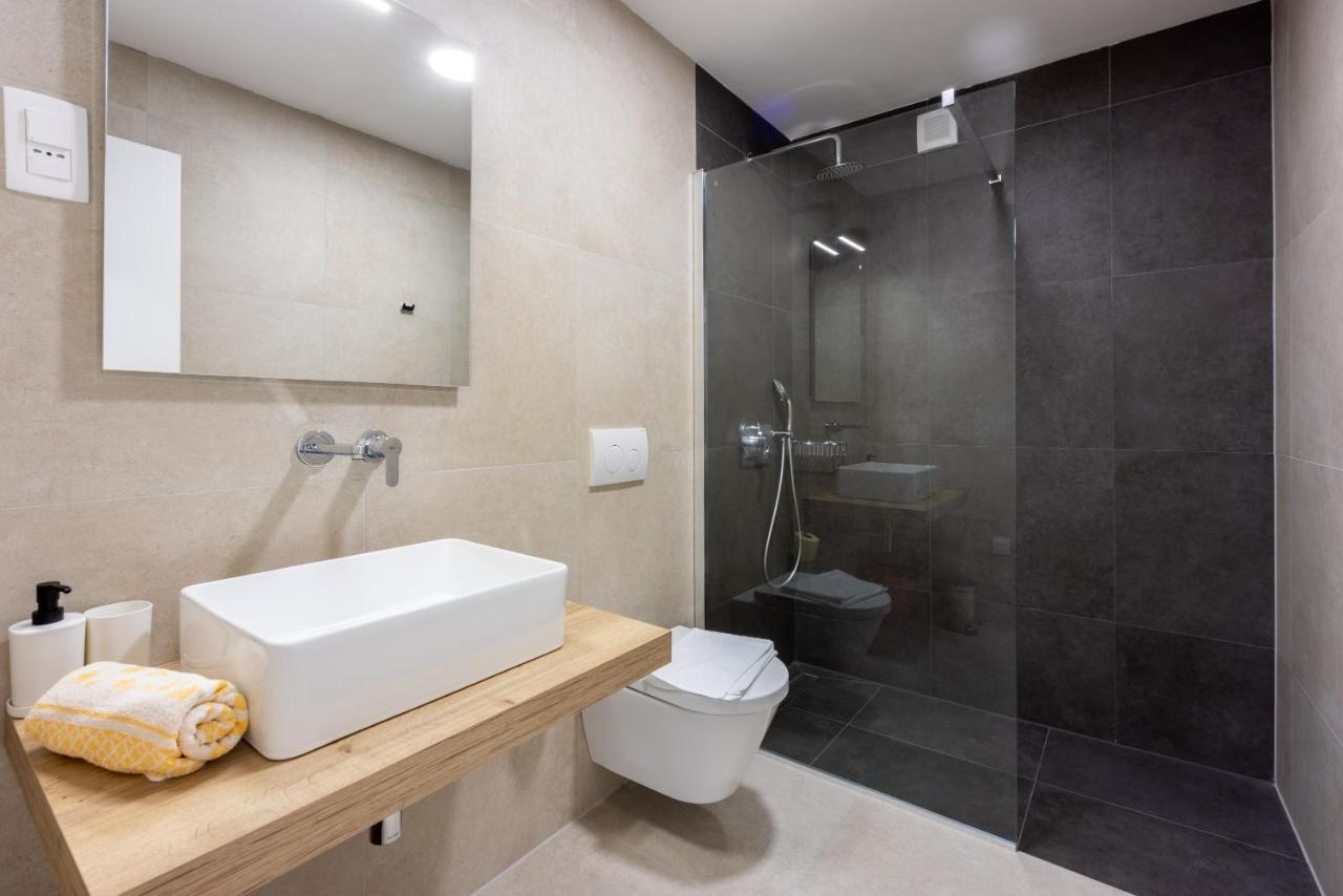 Luxury Apartments Lovorka 1 & 2**** 셀스 외부 사진